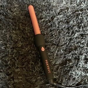 Foxybae curling wand